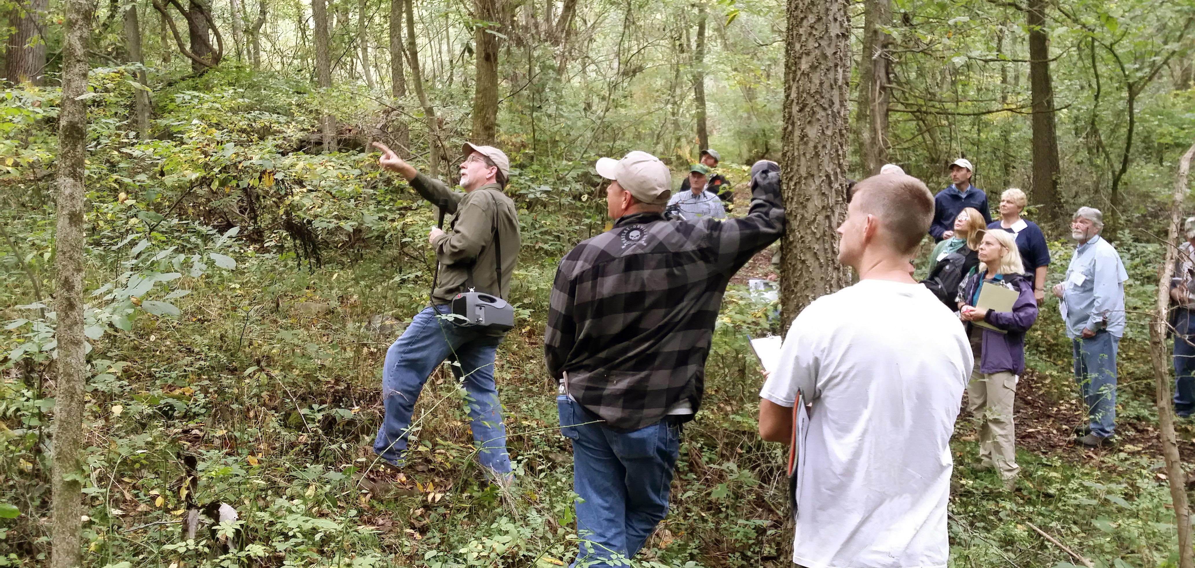 Jonathan Kays leads a Maryland Woodland Stewards field trip. Photo by Edwin Remsburg, University of Maryland